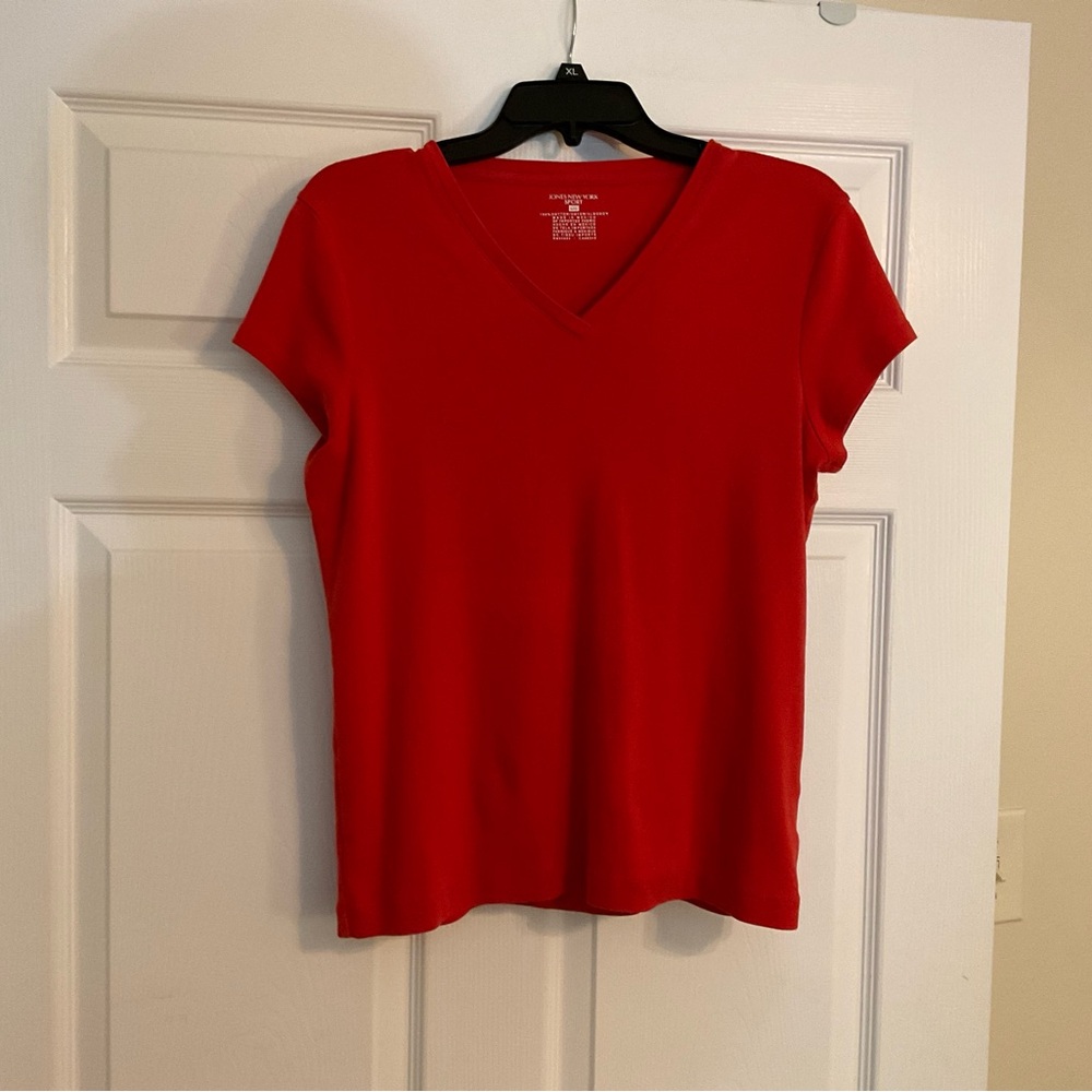 Jones New York Sport V-neck Top